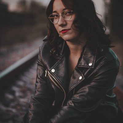 Debbie W.